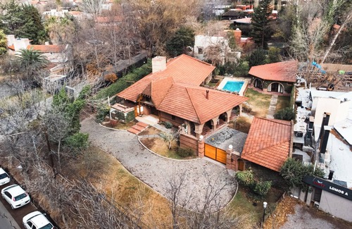 Chacras de Coria Villa | FLIPHAUS Wine Country Viamonte