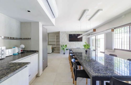 Chacras de Coria Villa | Fliphaus + Wine Country - Deluxe Mansion 9 Bd 27 pax