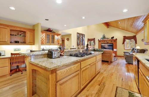 Fawnskin Cabin | Flitterbick Lodge #2246