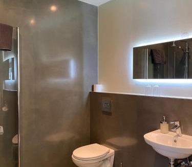 Laugar Hotel | Fljótsbakki Hotel