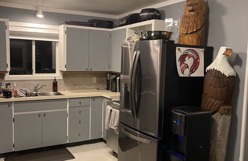Cariboo Chilcotin Coast House | Float House Denny Island Central Coast Cabin Vacation Rental