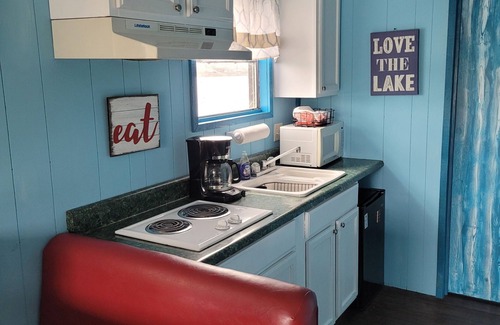 Guntersville Cabin | Floating Cabin Lake Guntersville Cabin number 118