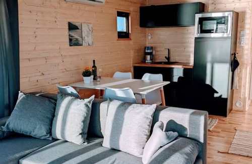 Vastervik Boat Rental | Floating house in Västervik