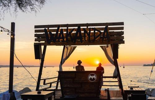 Piran House | Floating Sea House - 5Stars