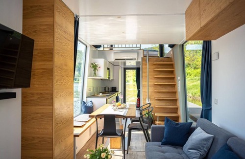 Merzig Apartment | Floating vacation apartment on the Saar - mobile home, shower, WC, 2 bedrooms