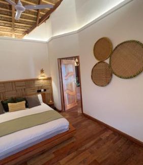Beyin Villa | Floating Villa near Nzulezu
