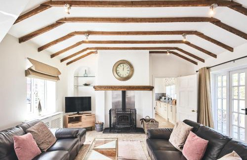 Pudleston House | Flock Cottage