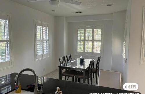 Woodbury House | Floor2-73