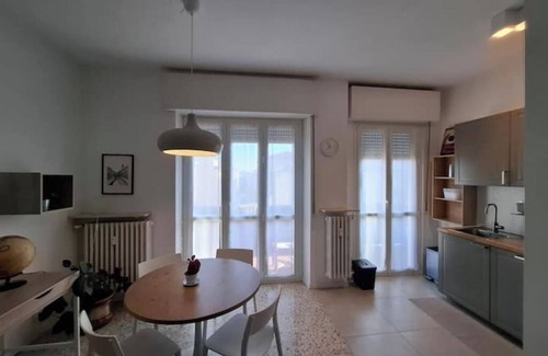 Bergamo Apartment | "Flora" apt for family+ Free parking