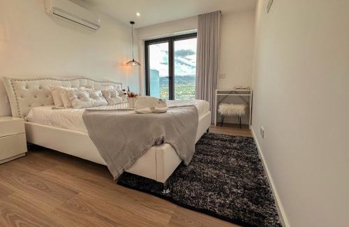 Beijos Apartment | Flora Guest House