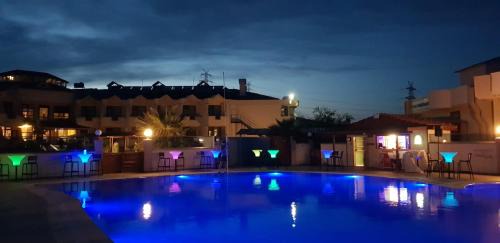 Sutluce Hotel | Flora Hotel