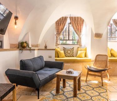 Ein Karem Hotel | Flora Valley Boutique Hotel