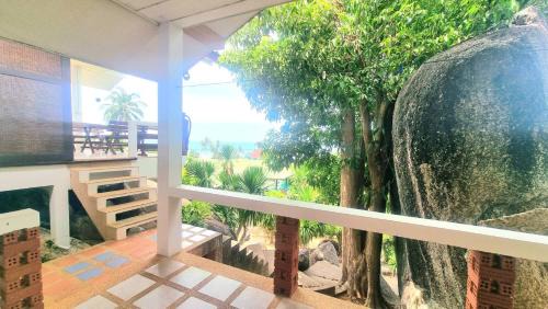 Maret Resort | Floral House