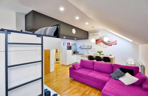 Municipality of Krizevci Bed & Breakfast | Florek & Florica