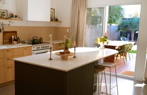 Beaconsfield House | Floretta - 2 bedroom Heritage Cottage