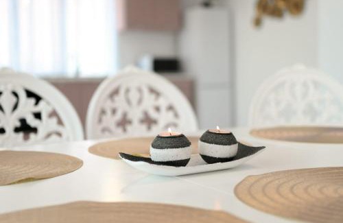 Deva House | Flori House