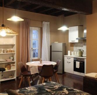 Mondovi Apartment | Floriads Apartments Caramel