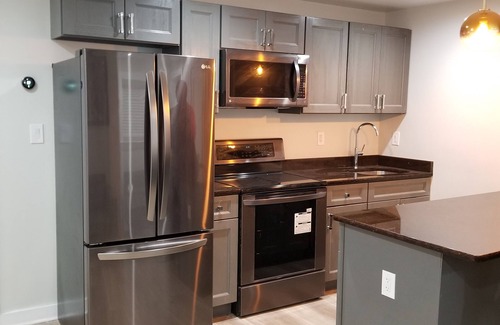 Le Droit Park House | Florida ave Triplex Living