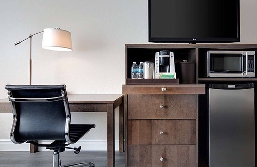 Orlando Apartment | Florida Hotel & Conference Center in the Florida Mall
