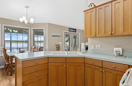 Clarksville House | Florida Lake House on Silver Lake near Panama City Beach, FL & Marianna, FL