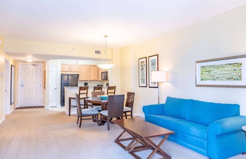 Indian Bayou Apartment | *Florida Poolside Paradise w/Tennis & Gym