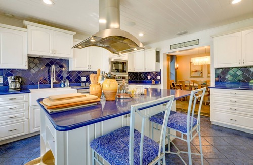 Lake Placid House | Florida Retreat w/Patio, Boat Dock & Shuffleboard