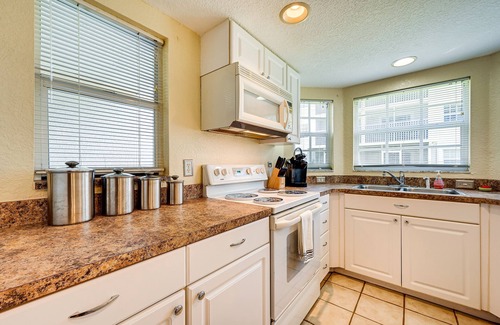 Lutz Condo | Florida Vacation Rental Condo Near Tampa