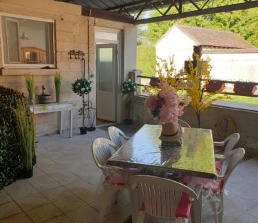 Le Meriot House | FLORIDE