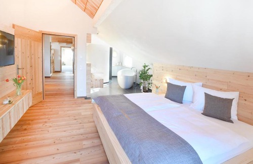 Weyregg am Attersee House | Florineum