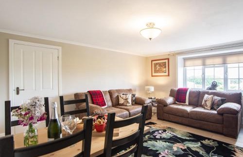 Old Bewick House | Flossy's House -Uk35020
