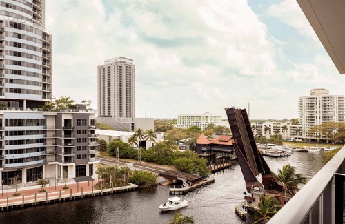 Riverwalk Fort Lauderdale Apartment | Flow Fort Lauderdale - 3 Bedroom Suite Riverview