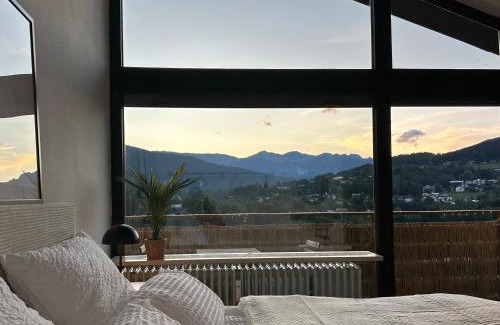 Mitterbach Apartment | Flow Living I 118qm Design Maisonette mit Watzmannblick I Pool