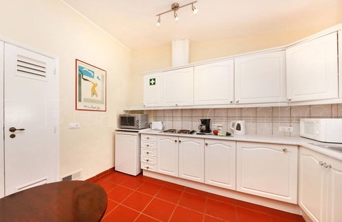 Calicas Villa | FLOWER APARTMENT