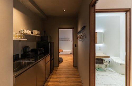 Tenjin Hotel | Flower Base HIMAWARI