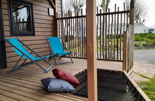 LʼAiguillon-sur-Mer House | Flower Camping Le Pré des Sables * - Mobile home Premium 2 bedrooms 32m2 - 2 bathrooms + TV 4 persons
