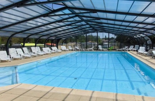 Avrille House | Flower Camping Beauchêne * - Mobile home Comfort 27m2/2 bedrooms - semi-covered terrace 5 people