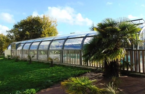 Avrille House | Flower Camping Beauchêne * - Mobile home Comfort 27m2/2 bedrooms - semi-covered terrace 5 people