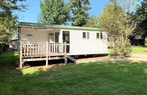 Verruyes House | Flower Camping Côté Lac * - Mobile home 2 bedrooms Relax Comfort 30m2 Covered terrace 10m2 + TV 4 persons