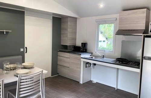 Vicdessos Ski Chalet | Flower Camping LA BEXANELLE * - Chalet Bois Standard 30m2 - 2 bedrooms + covered terrace 5 people