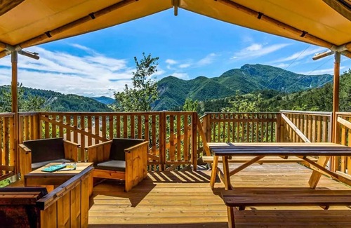 Clamensane House | Flower Camping Le Clot du Jay * - Mobile home Evasion Standard 23m2 2 bedrooms + Terrace 4 people