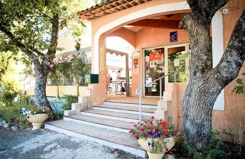 Banon Ski Chalet | Flower Camping le Epi Bleu * - Standard chalet 35m2 (2 bedrooms) - terrace included 10m2 5 persons
