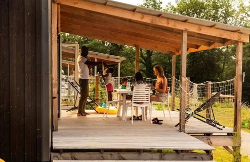 Martiel House | Flower Camping Le Lac aux Birds * - Homeflower PREMIUM with TV, dishwasher and air conditioning 29 m2 (2 bedrooms) 4 persons