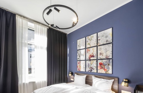 Heidelberg City Centre Apartment | Flower garden