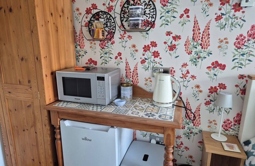 Sheringham Apartment | Flower Garden Studio in Sheringham-Cycle friendly