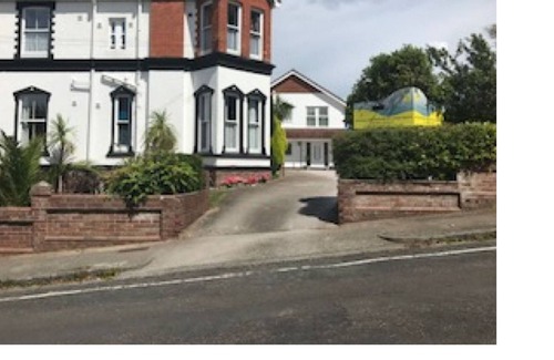 Roundham House | Flowerpots House self catering accommodation