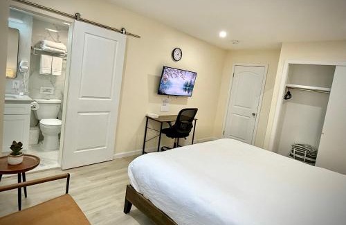 Murray Hill House | Flushing City Escape