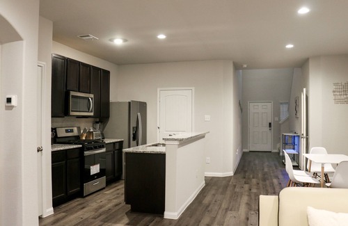Spring House | Fly-In Convenience: Cozy Home minutes from IAH