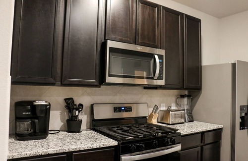 Spring House | Fly-In Convenience: Cozy Home minutes from IAH