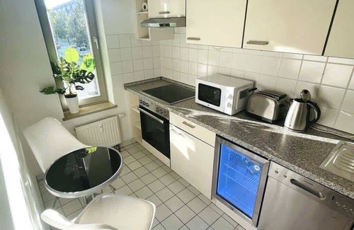 Schoenefeld Apartment | Fly Inn Apartment Berlin