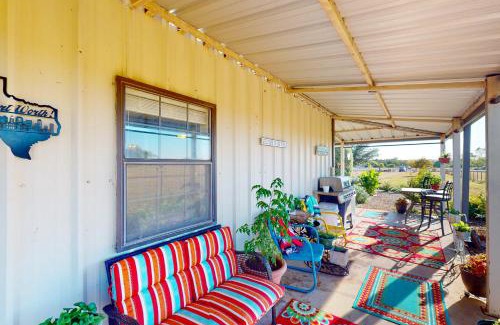 Wise County House | Fly Inn Cottage